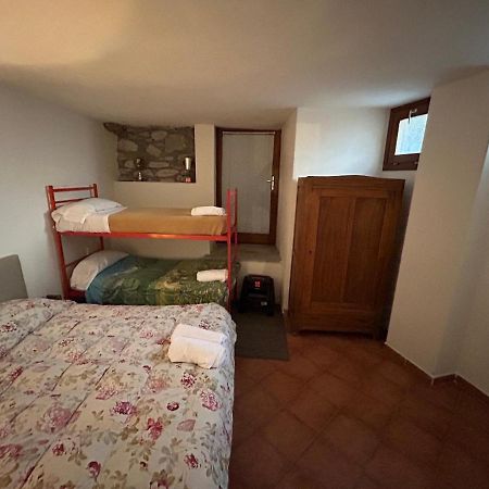 Mountain Cave Hotel Aosta Exterior photo