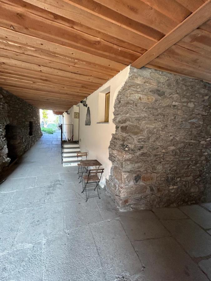 Mountain Cave Hotel Aosta Exterior photo